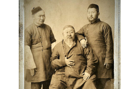 Тарихи фотосуреттегі-Абай бейнесі